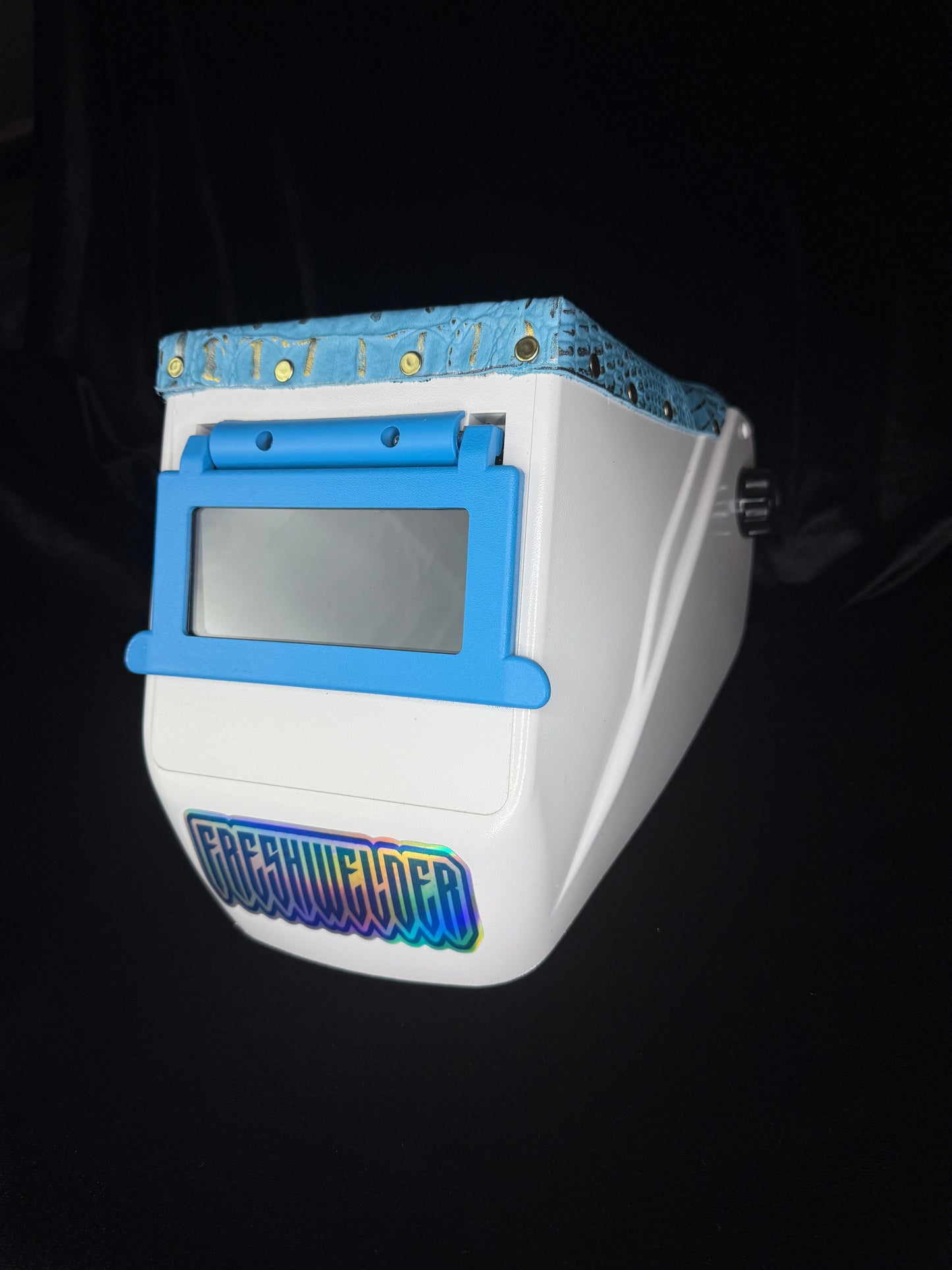 FRESHWELDER Hobart Chopped welding hood Baby Blue and White