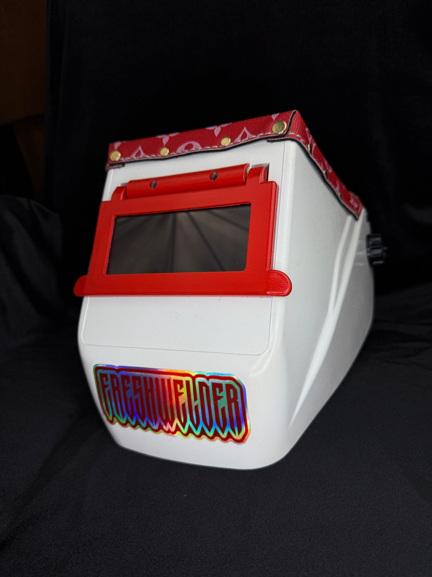FRESHWELDER X LV Chopped welding hood White & Red